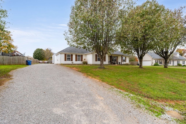 view of front of property with a front yard