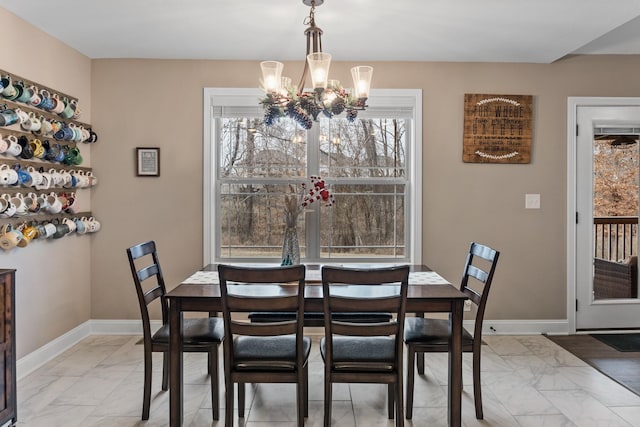 dining room with an inviting chandelier