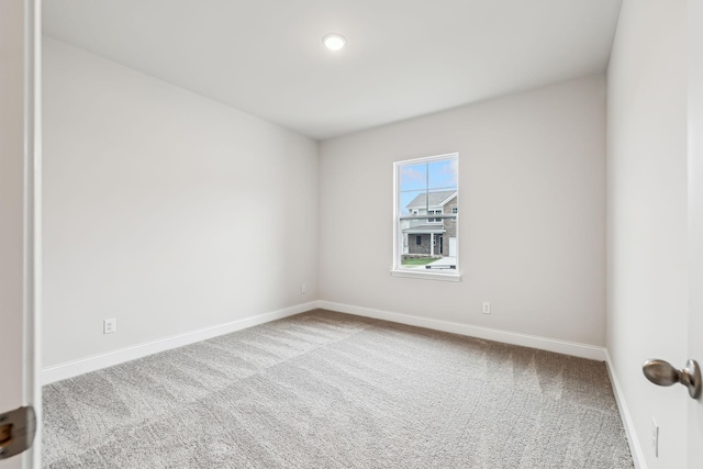 view of carpeted spare room