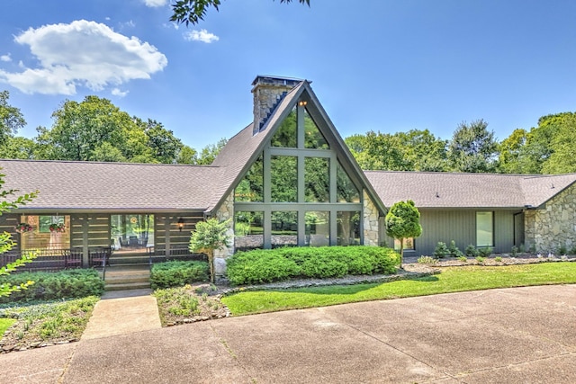 view of front of home