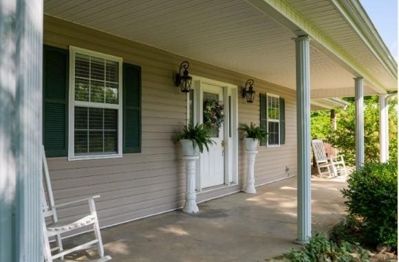 1159 New Hope Rd, Celina, TN 38551 - view of porch
