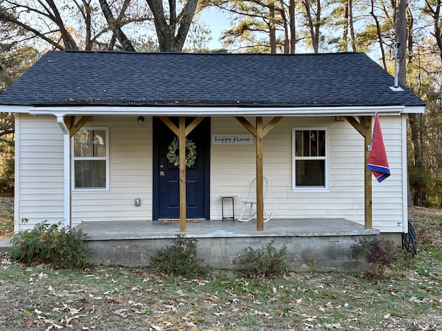 view of front of house featuring covered porch