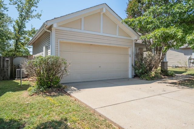 view of front of house with central air condition unit and a front yard