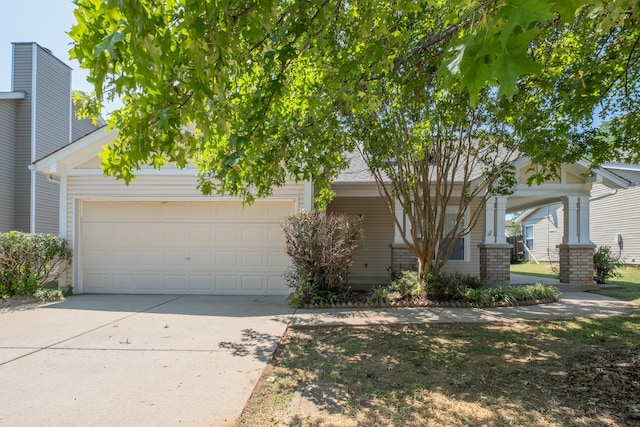 view of front facade with a garage