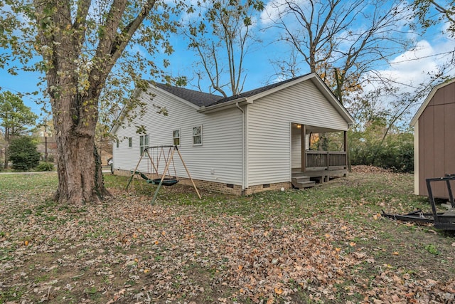 view of side of home