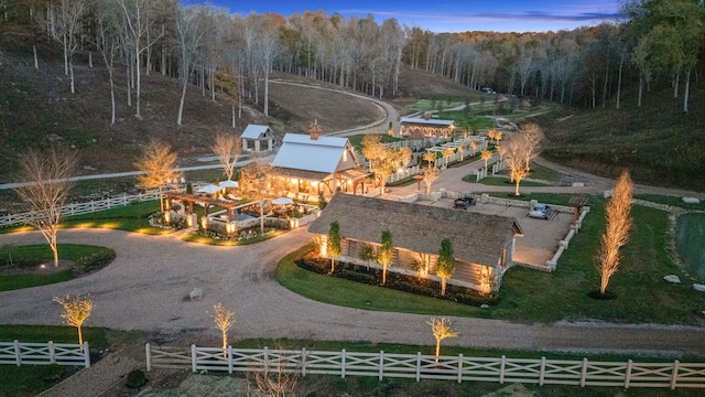 view of aerial view at dusk