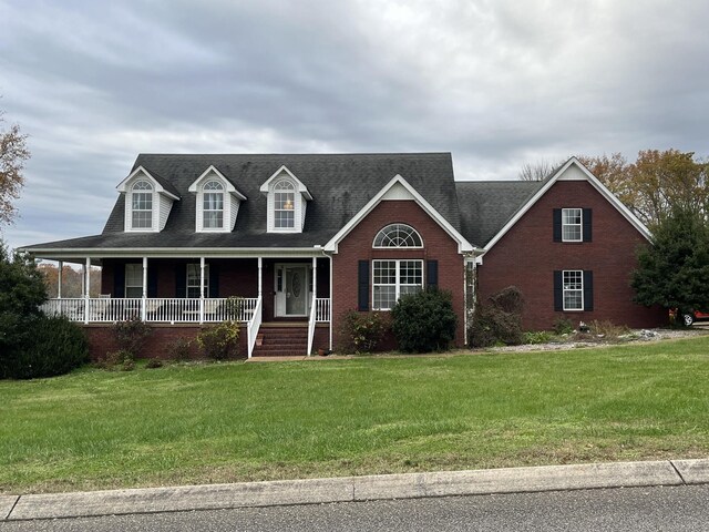 301 Burr Oak Ct, Spring Hill, TN 37174 - view of front facade with a front yard and a porch