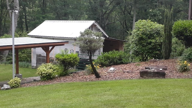 598 Ted Brooks Rd, Jamestown, TN 38556 - view of property's community featuring a lawn