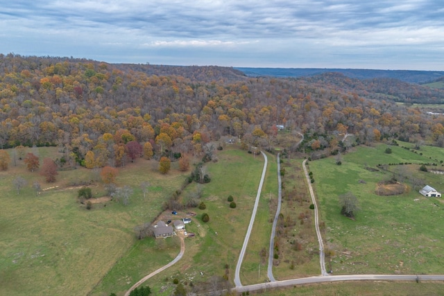 birds eye view of property featuring a rural view