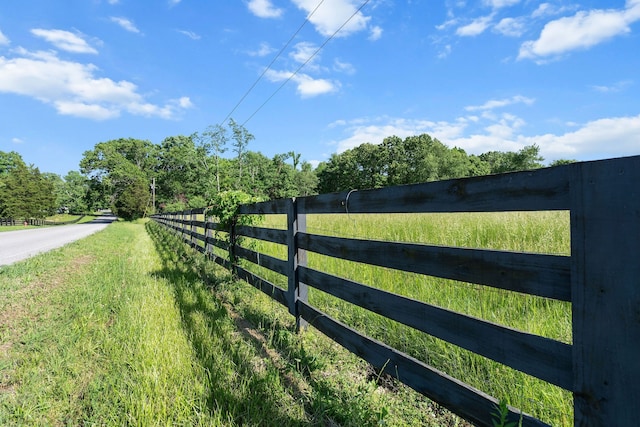 Listing photo 3 for 5843 Bending Chestnut Rd, Franklin TN 37064