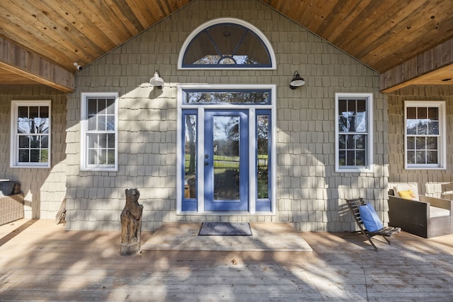 view of property entrance