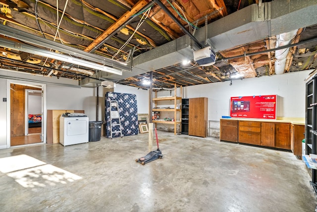 basement with washer / clothes dryer