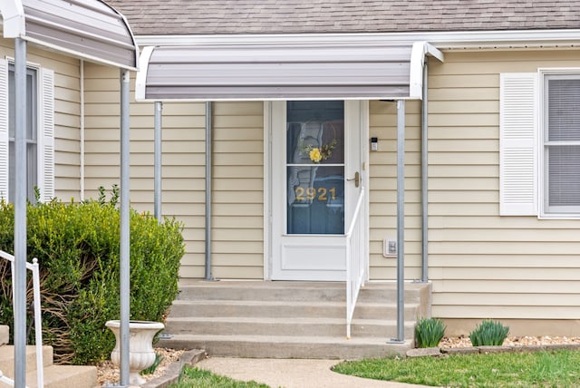 view of entrance to property