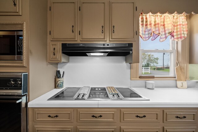 428 N Main St, Trenton, KY 42286 - kitchen with black oven and electric stovetop