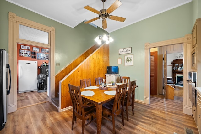 428 N Main St, Trenton, KY 42286 - dining area featuring ceiling fan, light hardwood / wood-style flooring, and ornamental molding