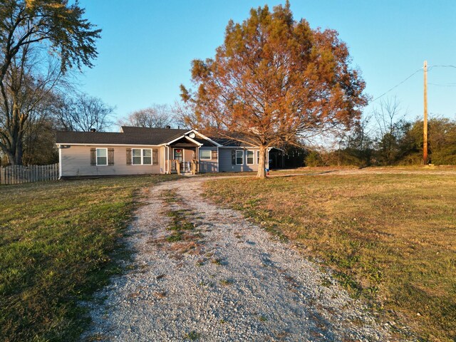 140 Dunn Fall River Rd, Leoma, TN 38468 - single story home featuring driveway
