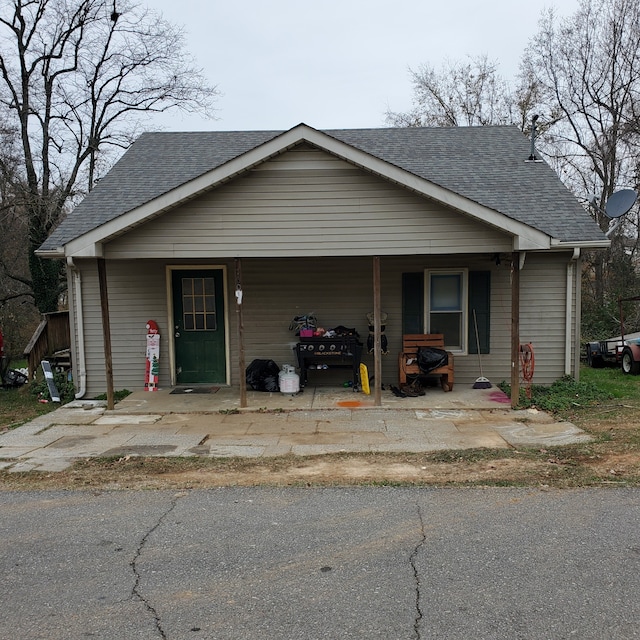 view of front of house