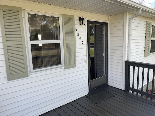 view of property entrance