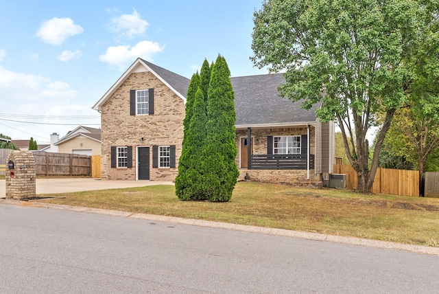 view of front of house with a front yard