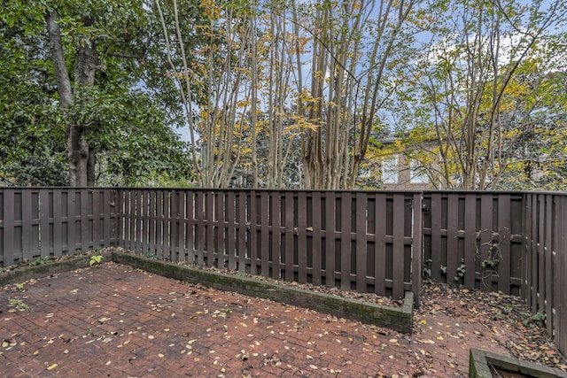 view of yard with a patio