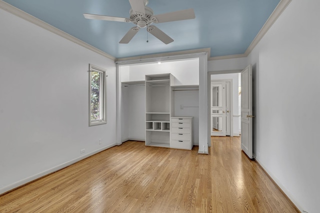 unfurnished bedroom featuring ceiling fan, a closet, light hardwood / wood-style floors, and ornamental molding