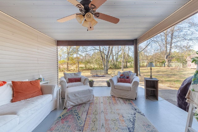 view of patio featuring outdoor lounge area and ceiling fan