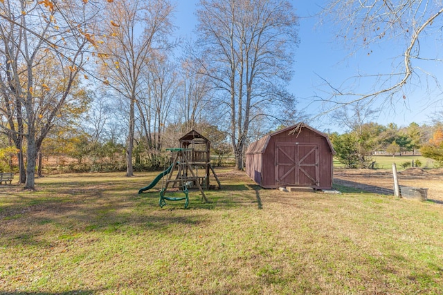 view of yard featuring a playground