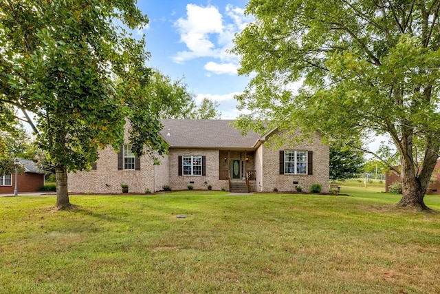 view of front of home with a front yard