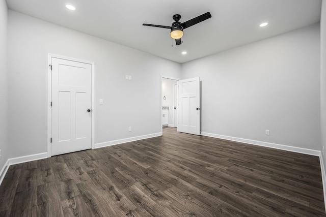 unfurnished room with recessed lighting, baseboards, dark wood-type flooring, and ceiling fan