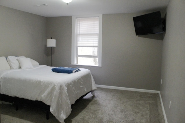 bedroom featuring carpet flooring