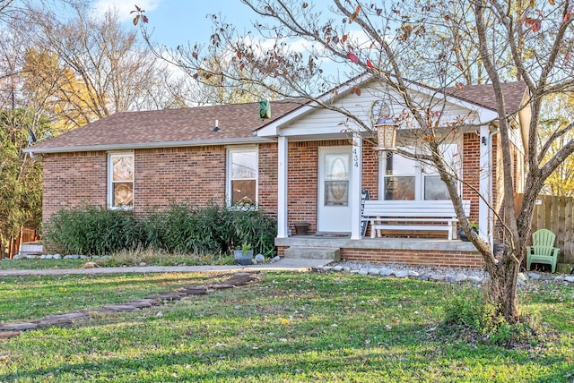 view of front of house with a front yard