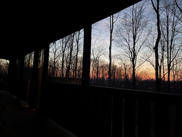 view of yard at dusk