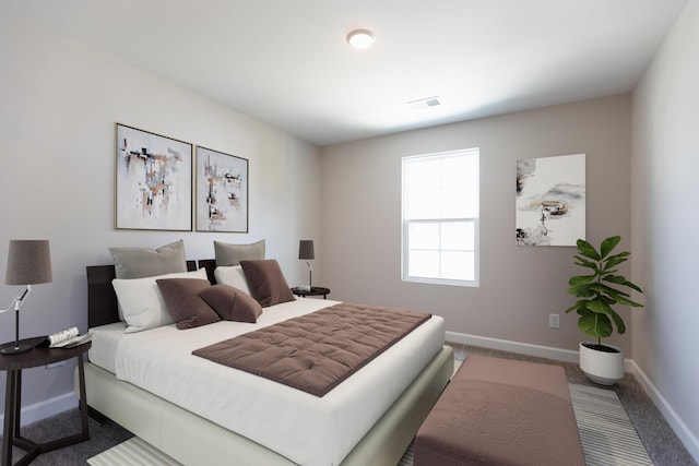 bedroom with carpet flooring