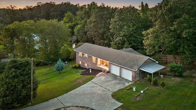 view of aerial view at dusk