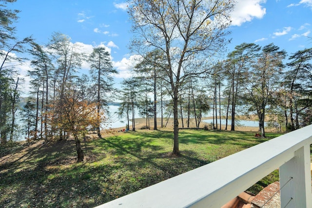 view of yard with a water view