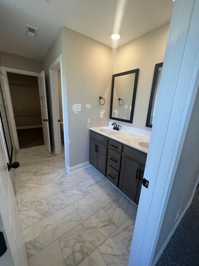 bathroom with vanity