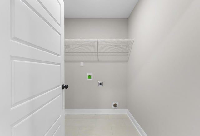 130 Anderson Pl, Clarksville, TN 37042 - washroom with electric dryer hookup, hookup for a washing machine, laundry area, and baseboards