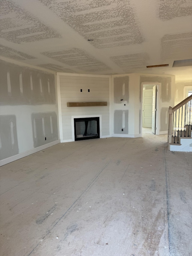 view of unfurnished living room