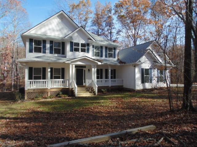 view of front of house featuring covered porch