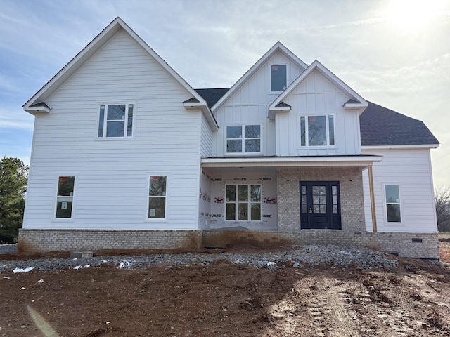 view of front facade featuring a porch