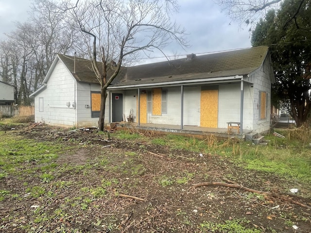 view of front facade