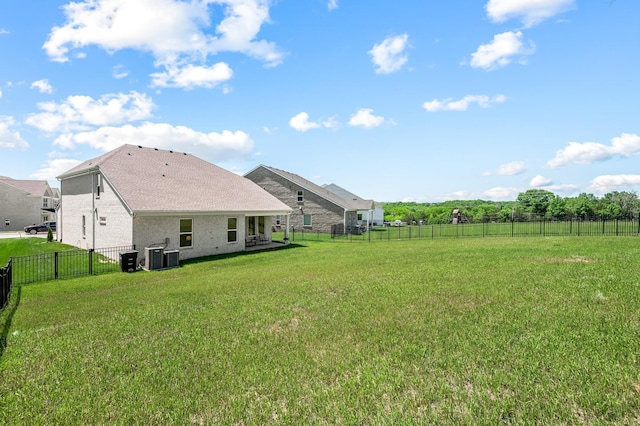 view of yard featuring cooling unit