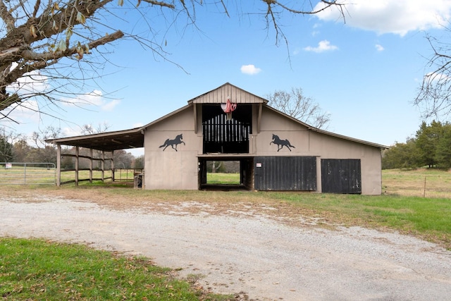 view of outbuilding