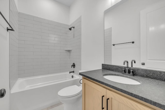 521 Matthew Miller Dr, Smyrna, TN 37167 - full bath featuring vanity and  shower combination