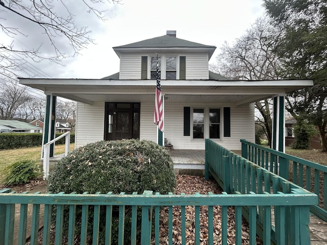 view of front of house featuring covered porch