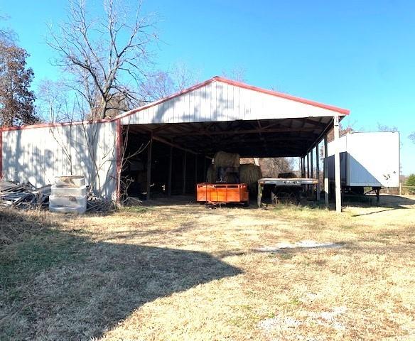 view of outdoor structure