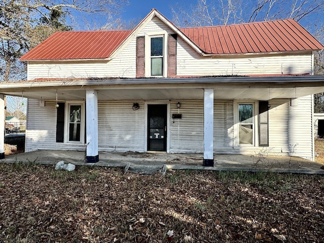 view of front of home featuring covered porch