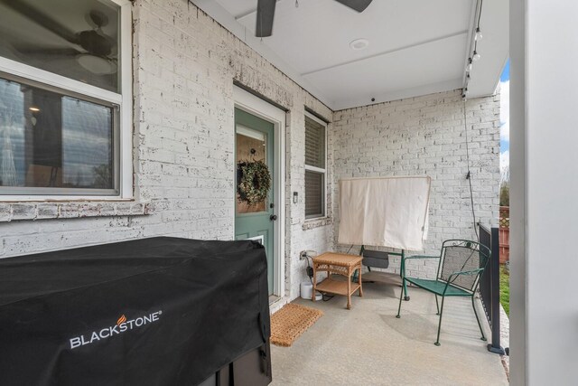 view of patio / terrace with a porch