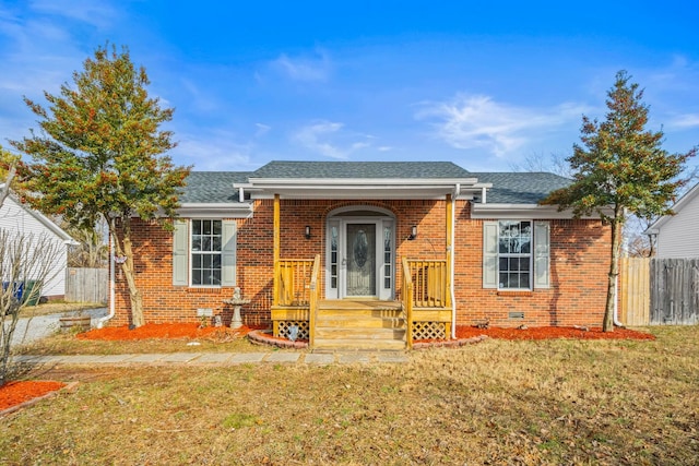 view of front facade featuring a front yard