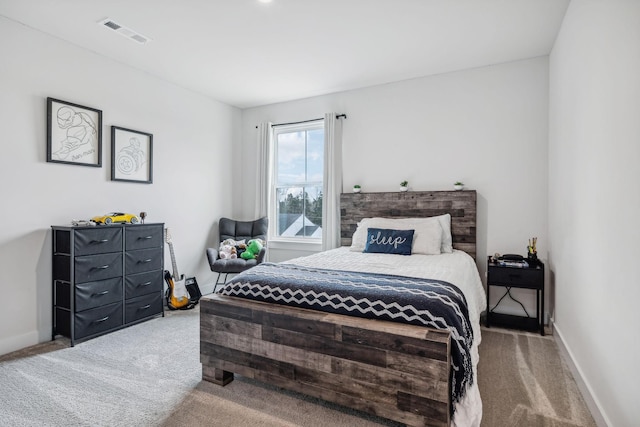 bedroom with carpet flooring